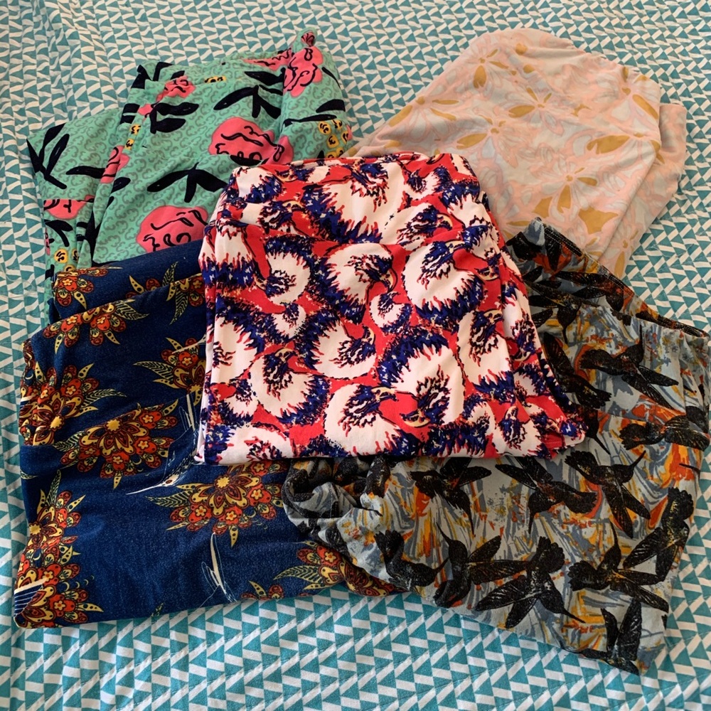 5 pair lularoe leggings. Size TC